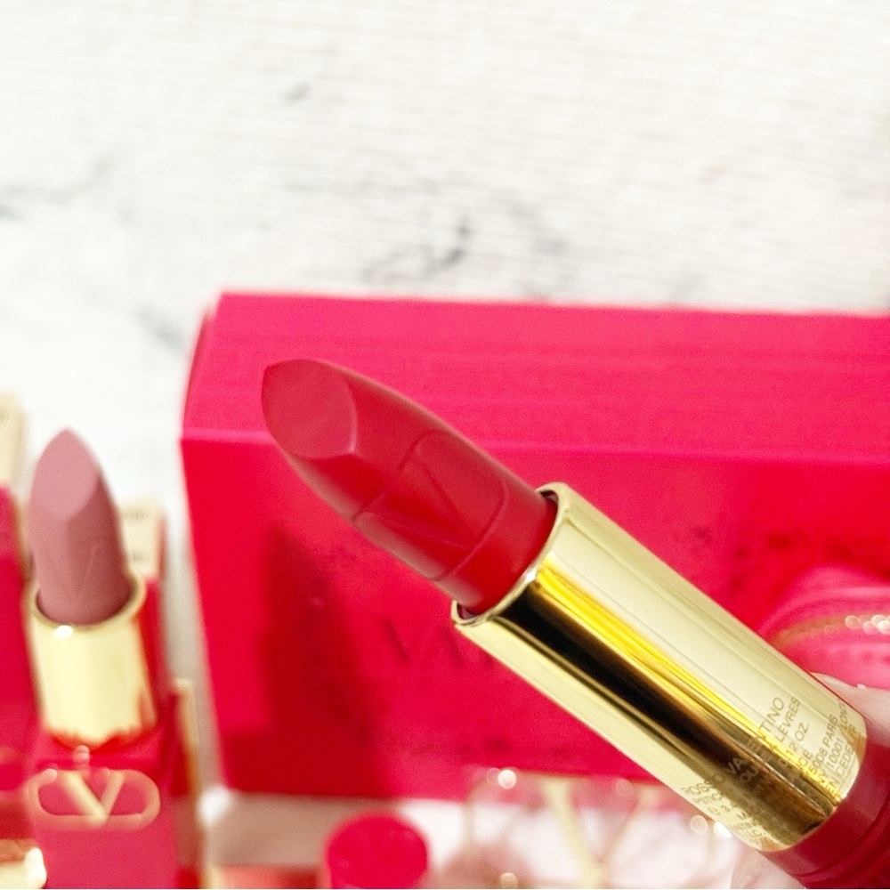 Valentino Full Size Nude and Red Lipstick Set with Mini Bag - Picture 6 of 15